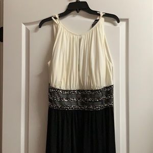 R&M white/black halter formal dress